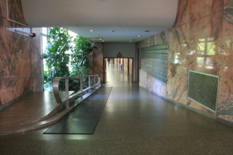 Enlarge photo 21