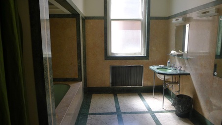 Enlarge photo 41