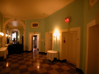 Enlarge photo 23