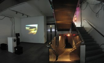 Enlarge photo 46