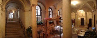 Enlarge photo 18