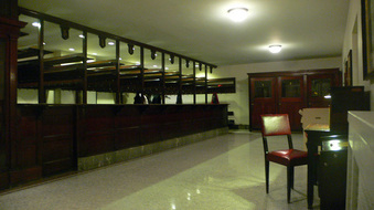 Enlarge photo 11