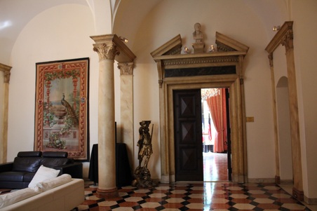 Enlarge photo 8