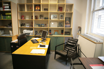 Enlarge photo 40