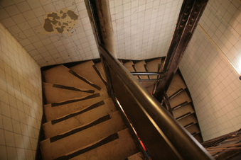 Enlarge photo 47