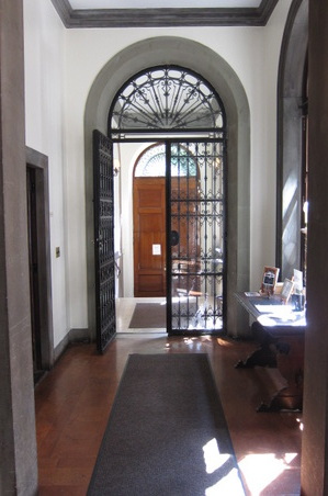 Enlarge photo 12