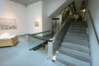 Enlarge photo 21