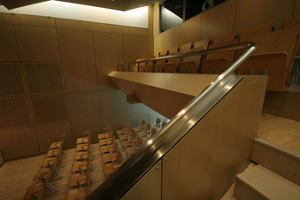 Enlarge photo 33
