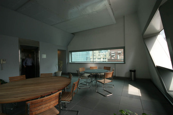 Enlarge photo 81