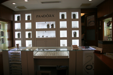 Enlarge photo 19
