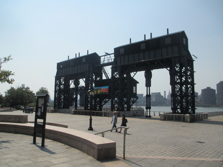 Enlarge photo 18