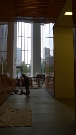 Enlarge photo 19