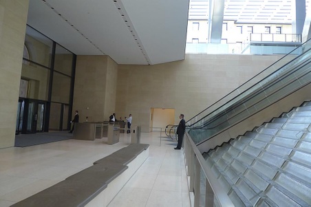 Enlarge photo 13