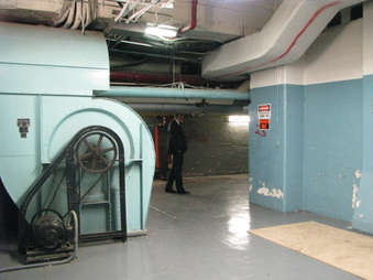 Enlarge photo 37