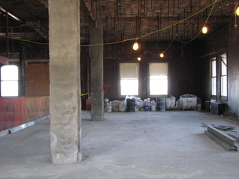 Enlarge photo 16