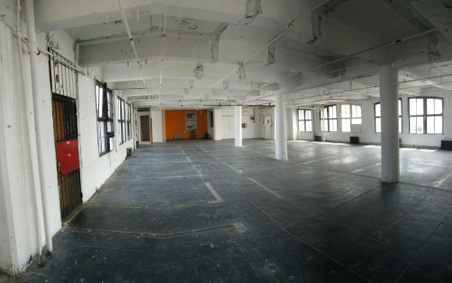 Enlarge photo 4