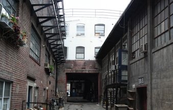 Enlarge photo 41