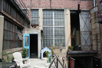 Enlarge photo 71