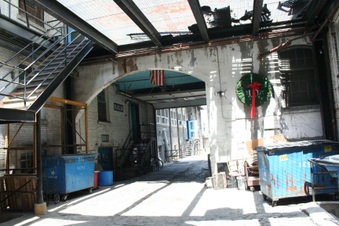 Enlarge photo 75