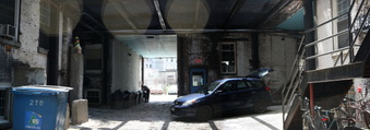 Enlarge photo 77