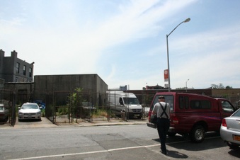 Enlarge photo 82