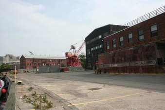 Enlarge photo 24