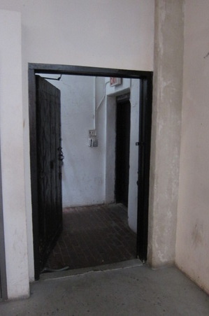 Enlarge photo 25