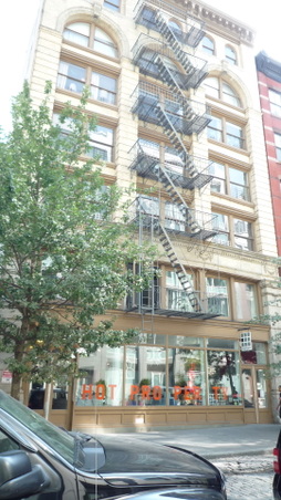 Enlarge photo 5
