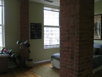 Enlarge photo 18