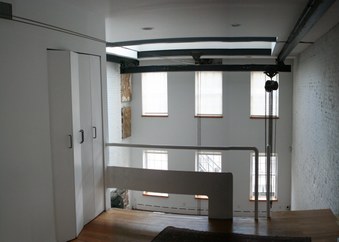 Enlarge photo 12