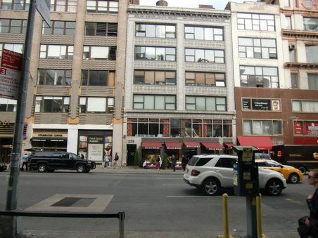 Enlarge photo 2