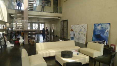 Enlarge photo 16