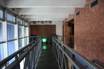 Enlarge photo 56