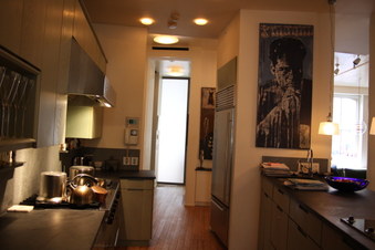 Enlarge photo 11
