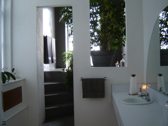 Enlarge photo 26