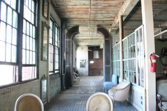 Enlarge photo 26