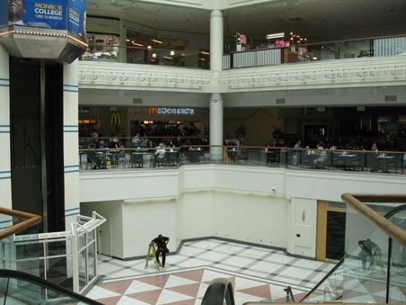 Enlarge photo 52