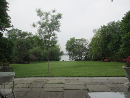 Enlarge photo 112