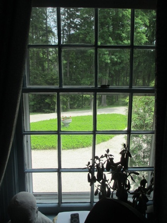 Enlarge photo 89