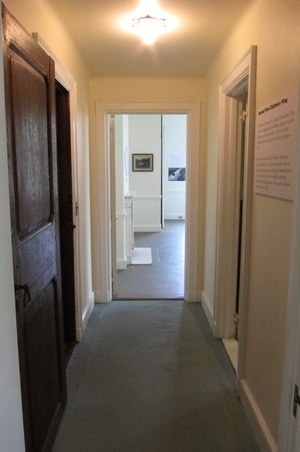 Enlarge photo 136