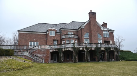 Conrad Residence (Sleepy Hollow) - House