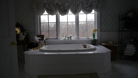 Enlarge photo 63