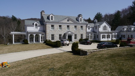 Enlarge photo 1