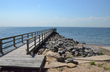 Enlarge photo 18