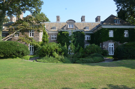 Enlarge photo 76