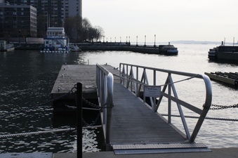 Enlarge photo 46