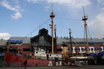 Enlarge photo 22