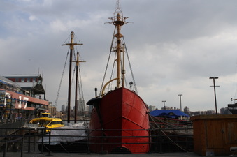 Enlarge photo 25