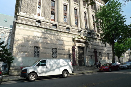 Enlarge photo 35