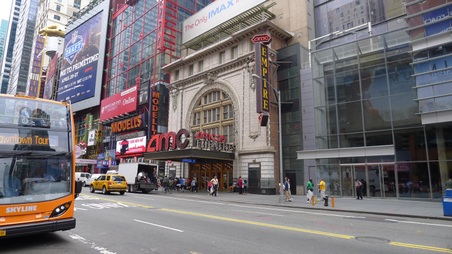 MOVIE THEATER & SCREENING ROOMS